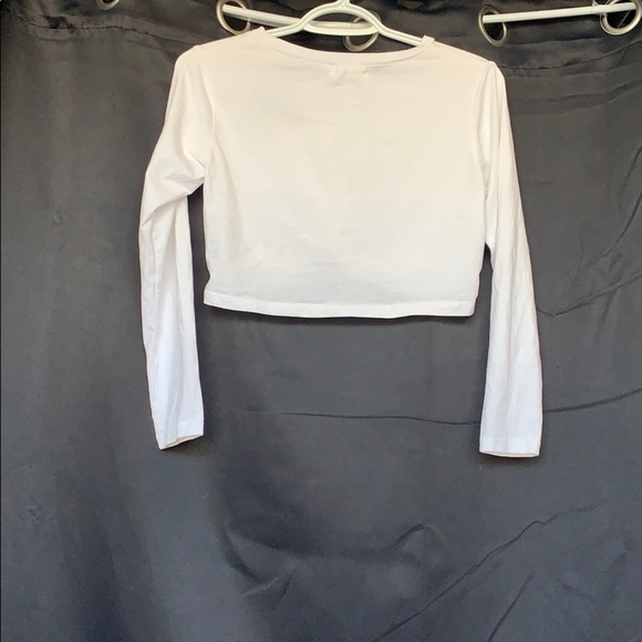 white crop top - Picture 2 of 2